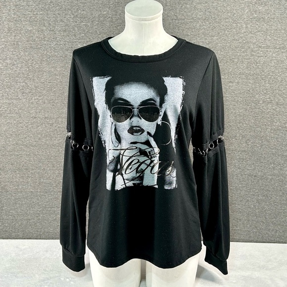 YMf Tops - Y2K Vintage YMF Black & Silver Vegas Long Sleeve Blouse Women Size XL